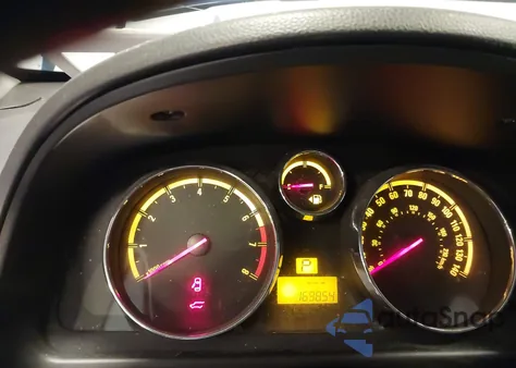 2008 Saturn Vue V6 Xe z USA, uszkodzony, nr VIN 3GSDL43NX8S546109